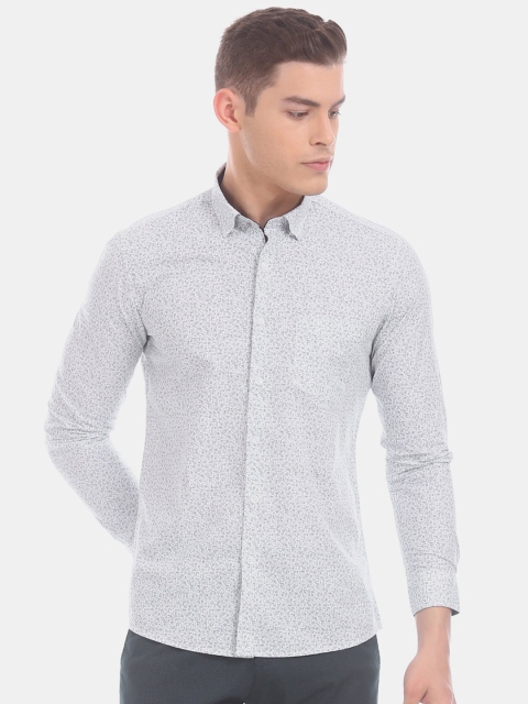 

True Blue Men White & Grey Slim Fit Printed Casual Shirt