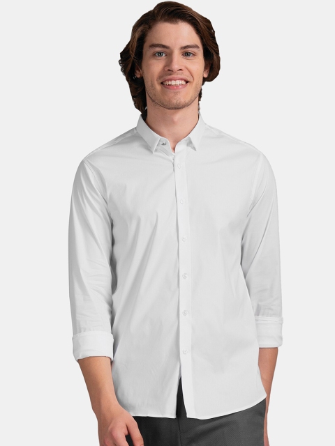 

True Blue Men White Solid Slim Fit Casual Shirt