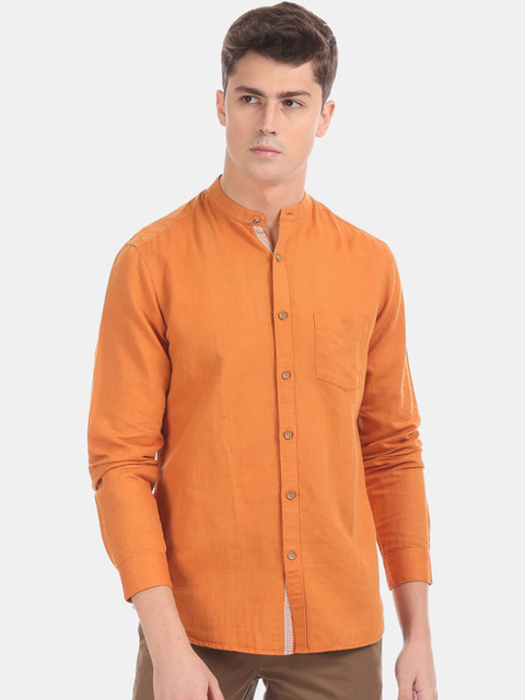 

True Blue Men Orange Slim Fit Solid Casual Shirt