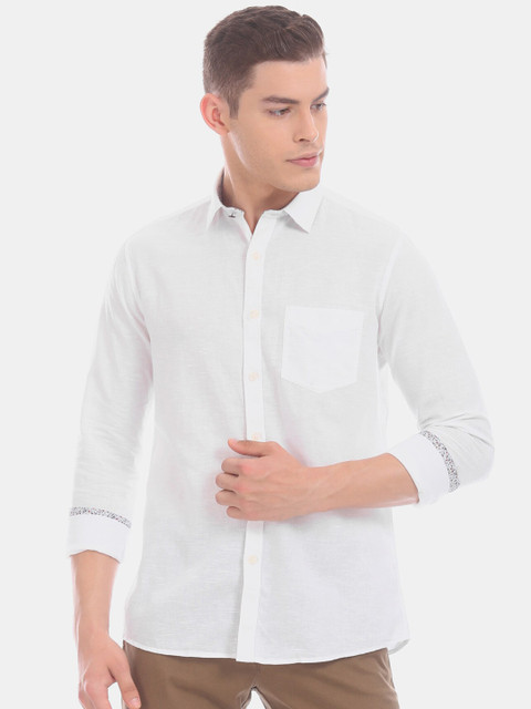 

True Blue Men White Slim Fit Solid Casual Shirt