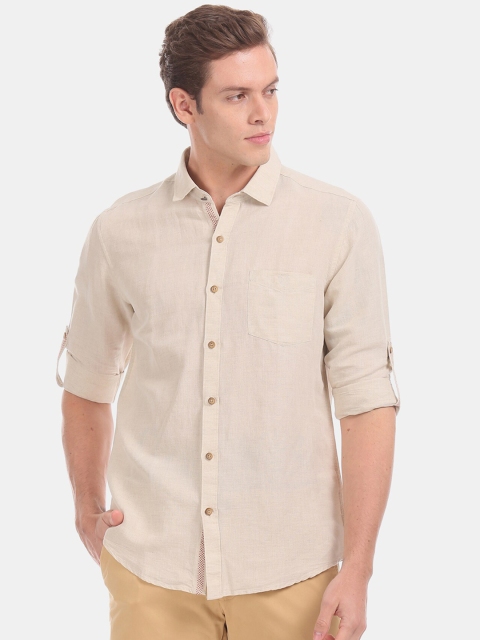 

True Blue Men Beige Slim Fit Solid Cotton Linen Casual Shirt