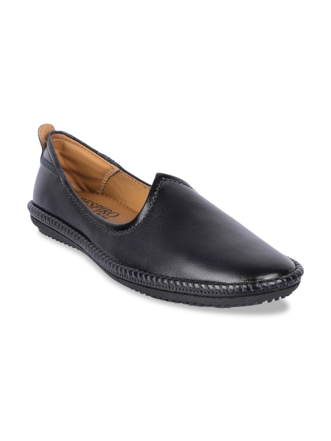 

Respiro Men Navy Blue Lightweight Mojaris