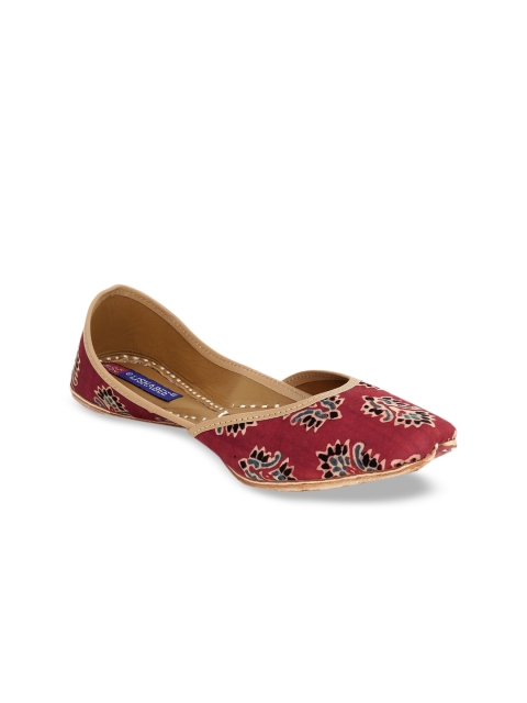

MSC Women Maroon & Beige Printed Leather Mojaris