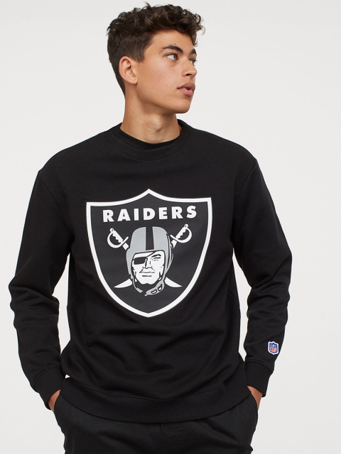 H&M Men Black & White Printed Sweatshirt