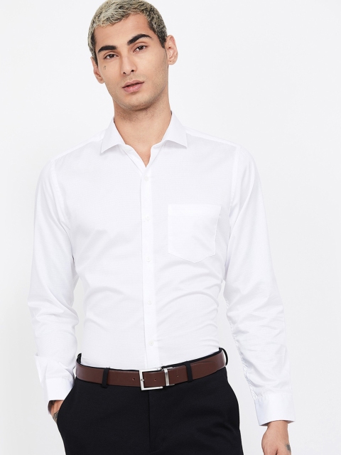 

CODE by Lifestyle Men White Slim Fit Solid Formal Shirt