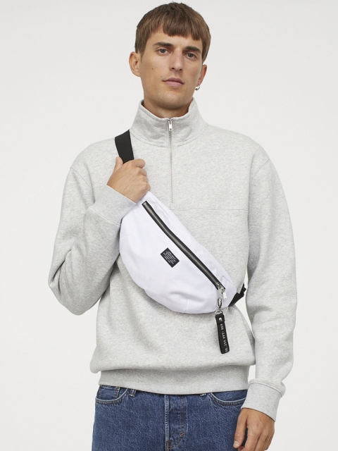 

H&M Men Grey Solid Relaxed Fit Sweatshirt