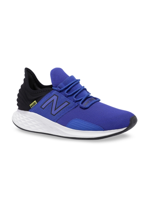 

New Balance Men Blue & Black ROAVV1 Running Shoes