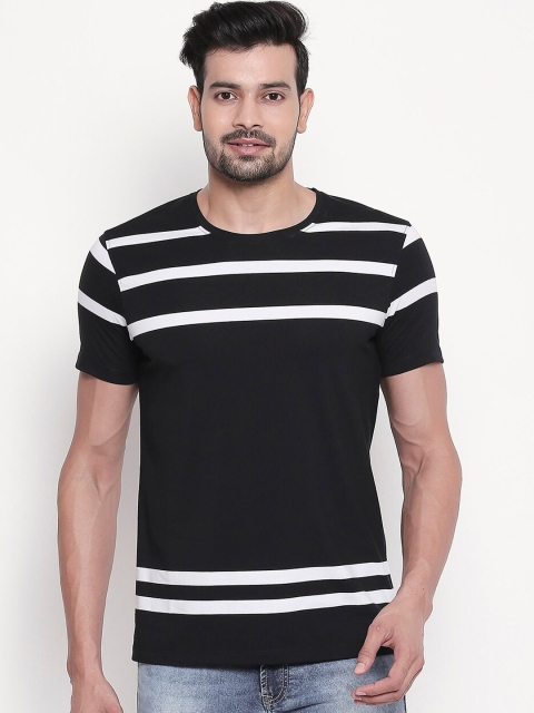 

SPYKAR Men Black & White Striped Round Neck T-shirt