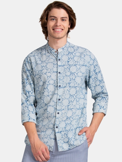 

True Blue Men Blue & Off-White Slim Fit Floral Printed Casual Shirt