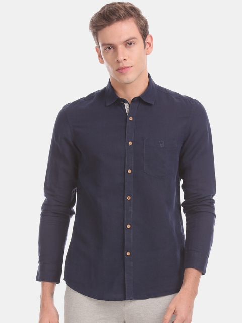 

True Blue Men Navy Blue Slim Fit Solid Casual Shirt
