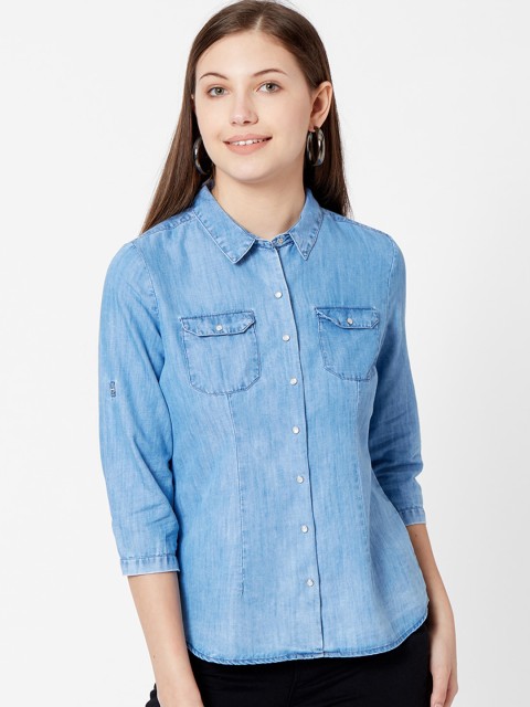 

Kraus Jeans Women Blue Regular Fit Solid Casual Shirt