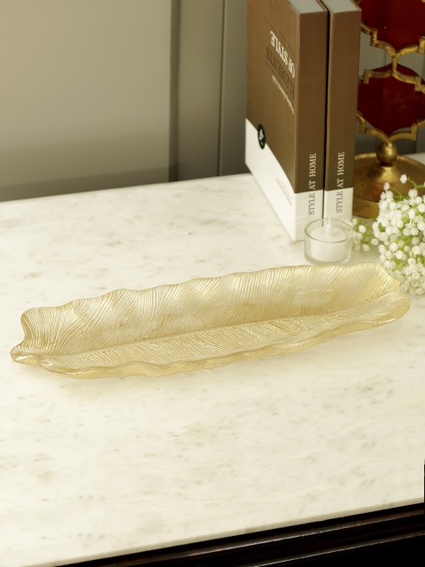 

Living Essence Gold-Toned Jordan Glass Accent Showpeice