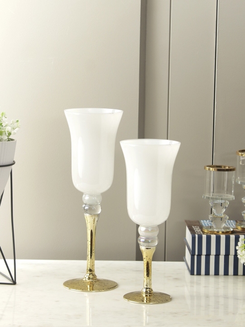 

Living Essence White Set of 2 Glass Candle Holder