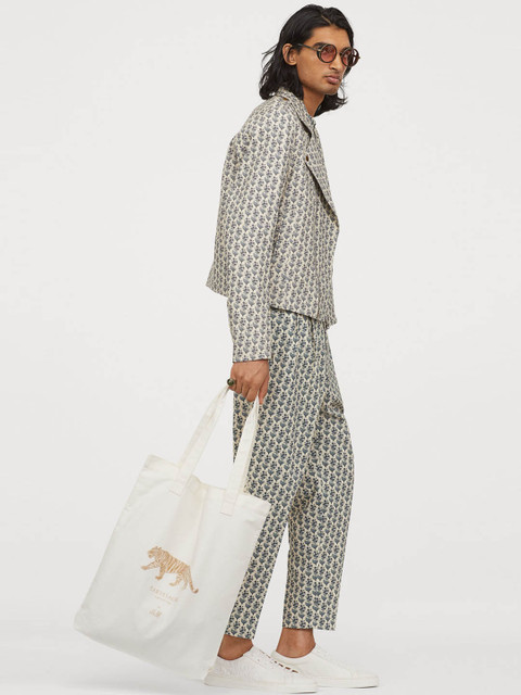 

SABYASACHI x H&M Men Beige & Blue Printed Cotton Ankle-Length Trousers