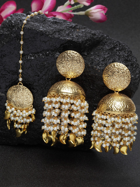 

DUGRISTYLE Gold-Plated Dome Shaped Jhumkas with Maang Teeka