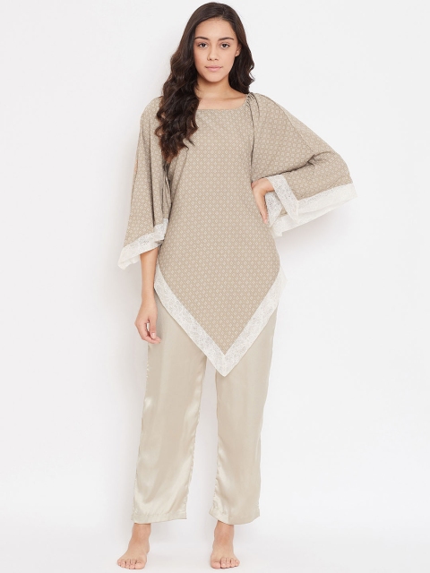 

The Kaftan Company Women Beige & White Printed Night suit