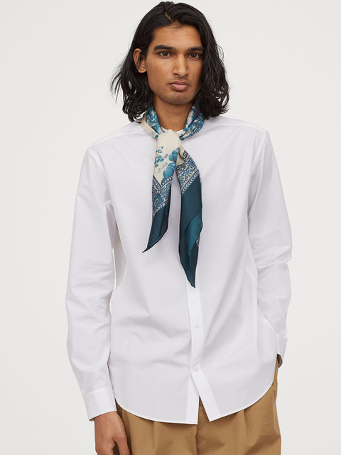 

H&M Men White Solid Cotton Poplin Shirt