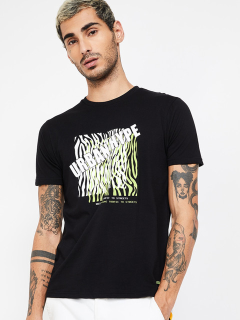 

Bossini Men Black Printed Round Neck T-shirt