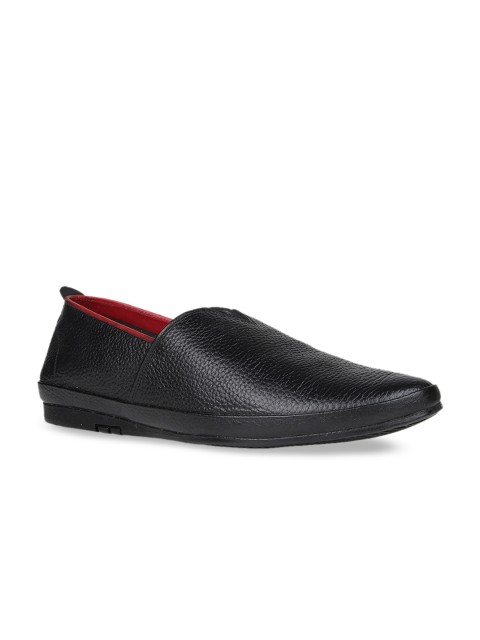 

Regal Men Black Slip-On Sneakers
