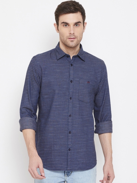 

Crimsoune Club Men Navy Blue Slim Fit Striped Casual Shirt