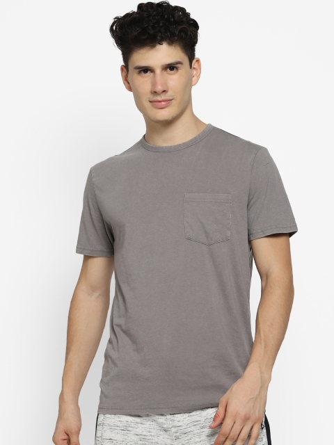 

FOREVER 21 Men Grey Solid Round Neck T-shirt