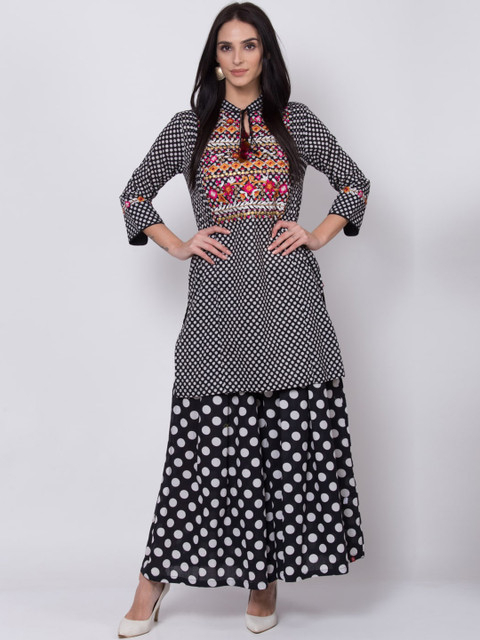 

Biba Women Black & White Printed Straight Kurta