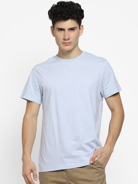 

FOREVER 21 Men Blue Striped Round Neck T-shirt