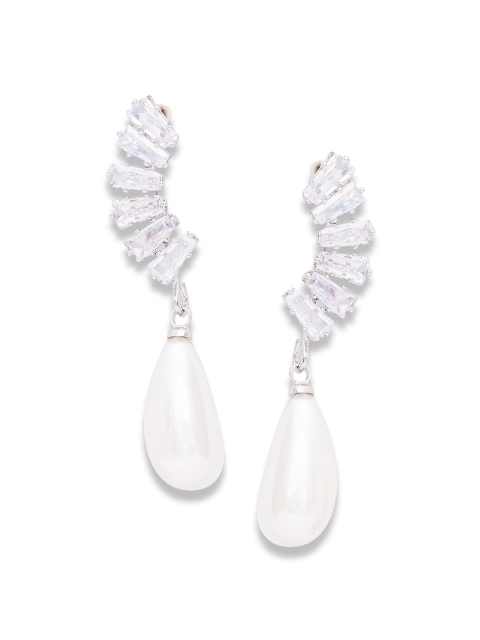 

Globus Silver-Plated Teardrop Shaped Drop Earrings
