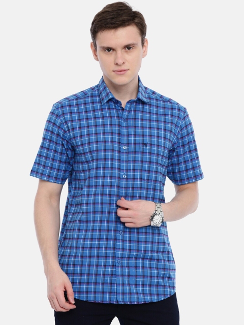 

Classic Polo Men Blue Slim Fit Checked Casual Shirt