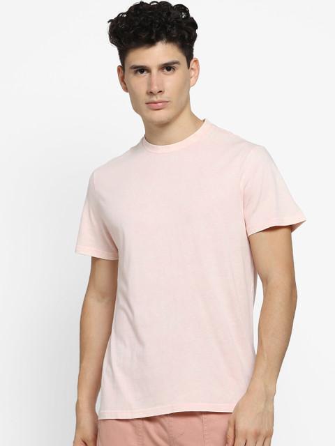 

FOREVER 21 Men Pink Solid Round Neck T-shirt