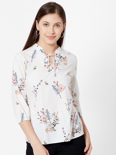 

Kraus Jeans Women Off-White Printed Top