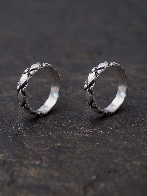 

Golden Peacock Set Of 2 Oxidized Silver Finger Rings
