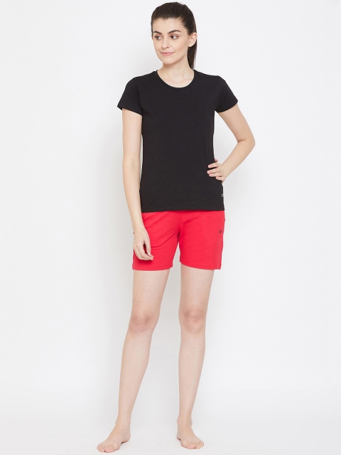 

Okane Women Black & Red Solid Night suit