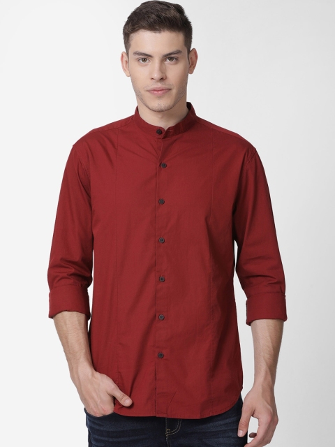 

Mucho Solo Men Maroon Slim Fit Solid Casual Shirt