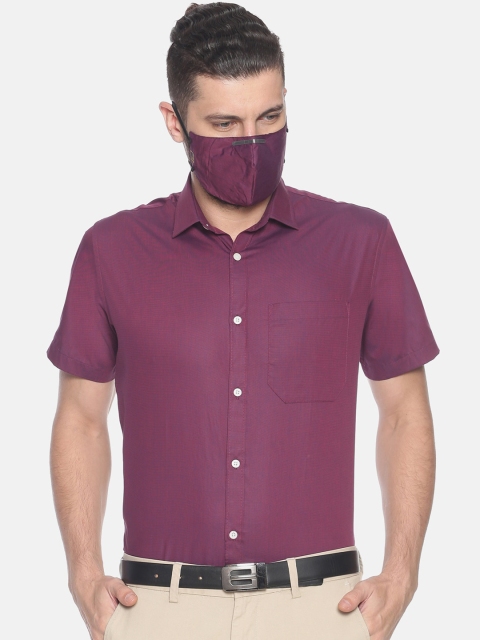 

Balista Men Burgundy Standard Tailored Fit Solid Formal Shirt with Mask