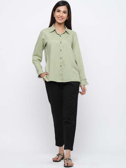 

Jaipur Kurti Women Green & Black Solid Shirt with Trousers