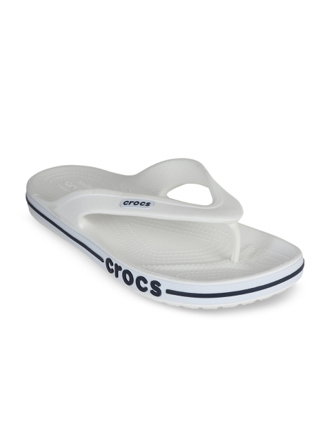 

Crocs Unisex White & Navy Blue Solid Thong Flip-Flops