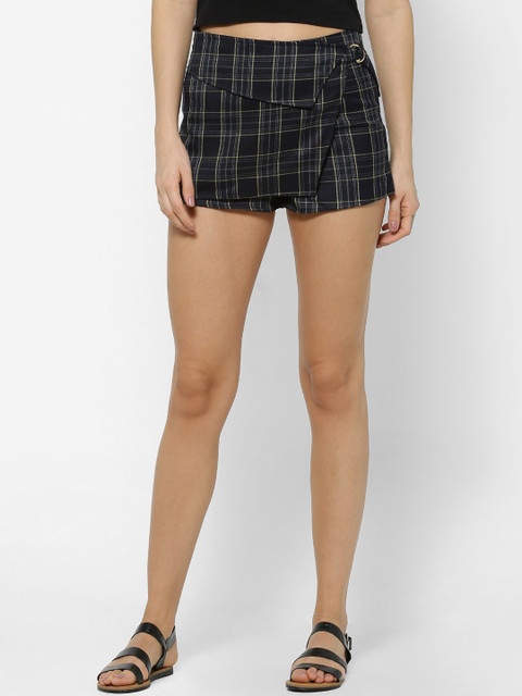 

FOREVER 21 Women Black Checked Mini Skorts