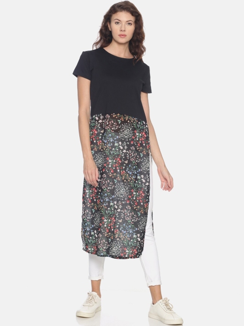 

Campus Sutra Women Black Floral Printed Tunics