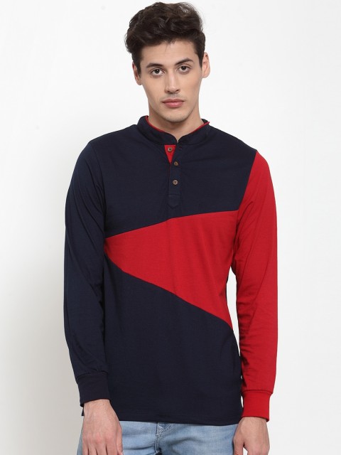 

Kalt Men Navy Blue Colourblocked Round Neck T-shirt