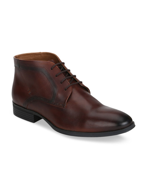 

Aditi Wasan Men Brown Solid Flat Leather Chukka Boots