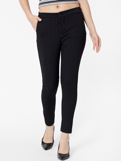

Kraus Jeans Women Black Skinny Fit Striped Cigarette Trousers