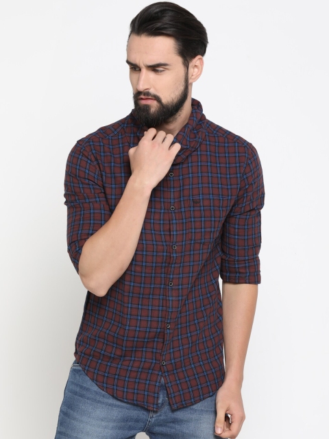 

SHOWOFF Men Brown & Navy Blue Slim Fit Checked Casual Shirt