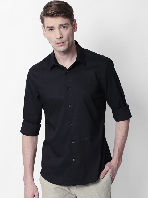 

RARE RABBIT Men Black Tailored Fit Self-Striped Casual Shirt