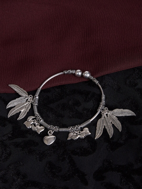 

ZeroKaata Silver-Toned Adjustable Oxidized German Silver Tribal Charm Bracelet