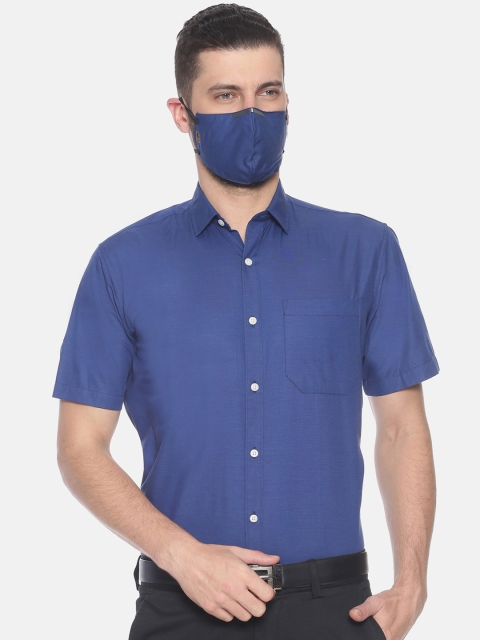 

Balista Men Blue Standard Tailored Fit Solid Formal Shirt