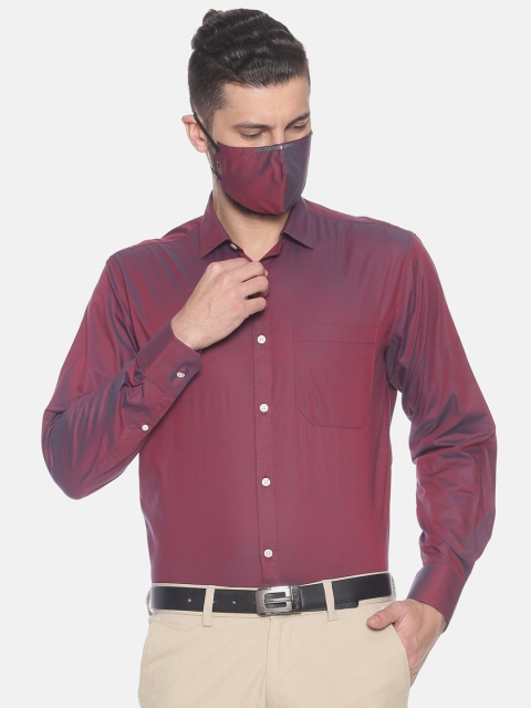 

Balista Men Maroon Standard Tailored Fit Solid Formal Shirt