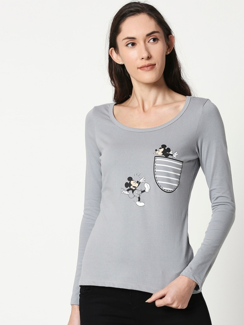 

Bewakoof Women Grey Mickey Mouse Print Scoop Neck T-shirt