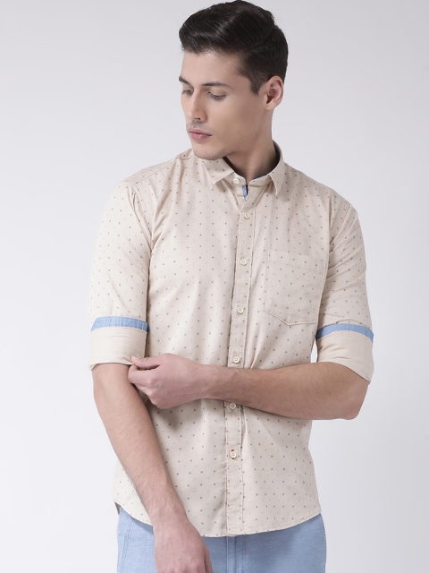 

COBB Men Beige Slim Fit Printed Casual Shirt