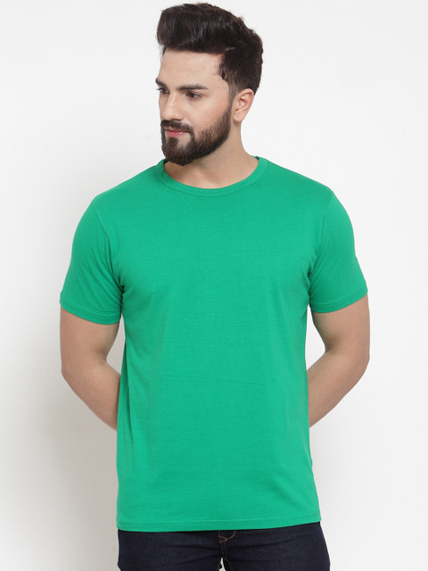 

DOOR74 Men Green Solid Round Neck T-shirt
